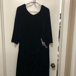 Navy velvet cocktail dress.